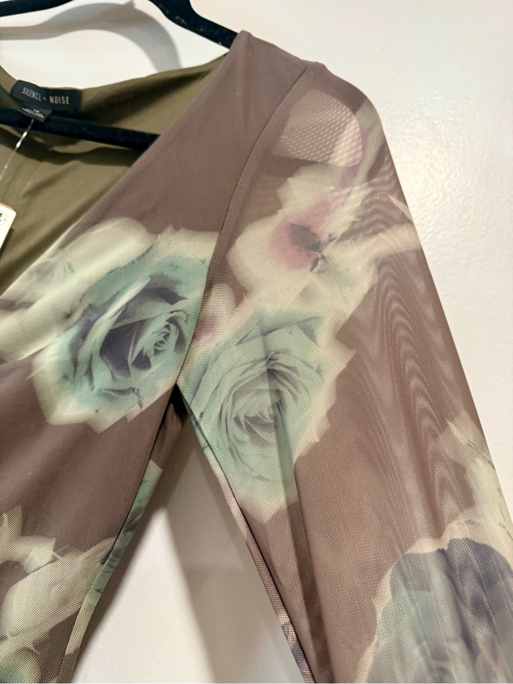 Urban Outfitters green Floral Long Sleeve Ring-Front Dress with Roses - Picture 3 of 4